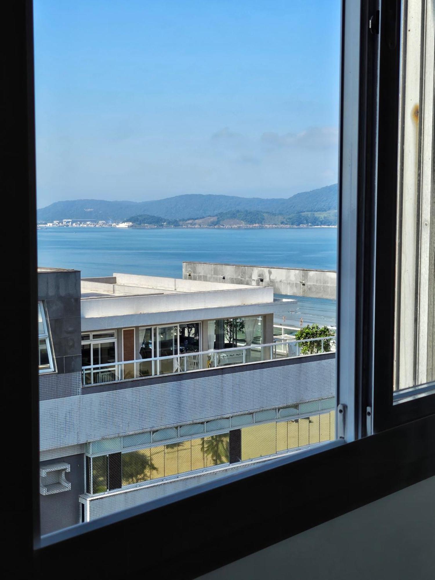 Apartamentos Na Praia Do Gonzaga Frente Mar Com Estacionamento Santos  Esterno foto
